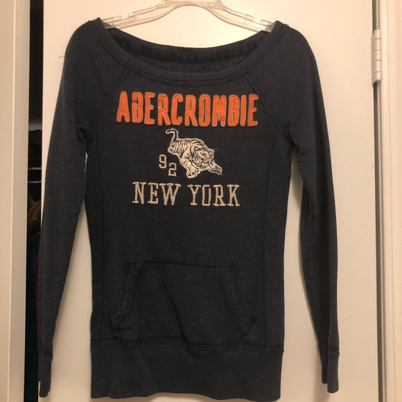 Abercrombie & Fitch Sweatshirt - Picture 1 of 3